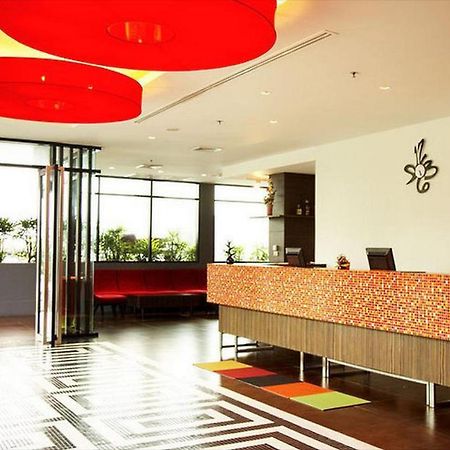 The Sez Hotel Bangsaen Exteriör bild